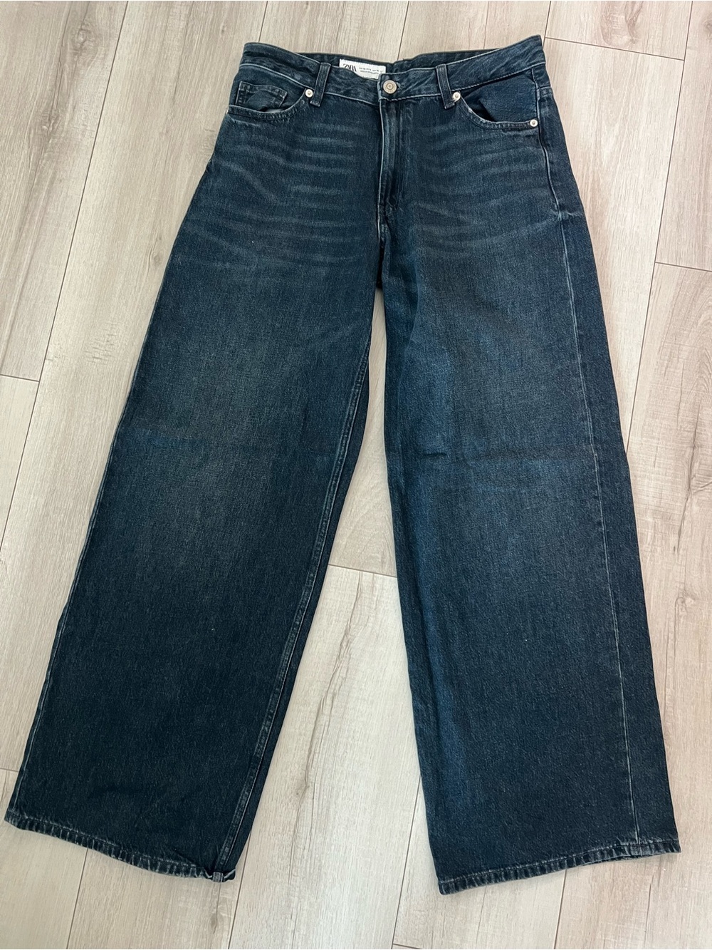 Zara Relaxed Wide-Leg Jeans - Dark Indigo/Black Wash